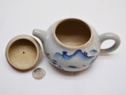 Чайник ручной росписи, глина и глазурь, 210 мл.