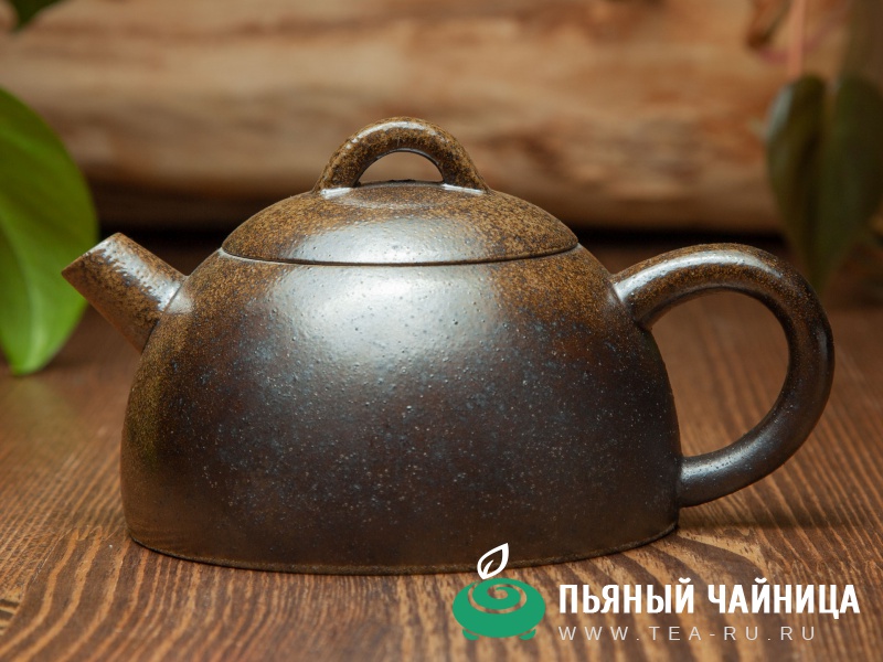 Чайник Бань Юэ, исинская глина чжи ма дуань ни и дровяной обжиг, 200мл.