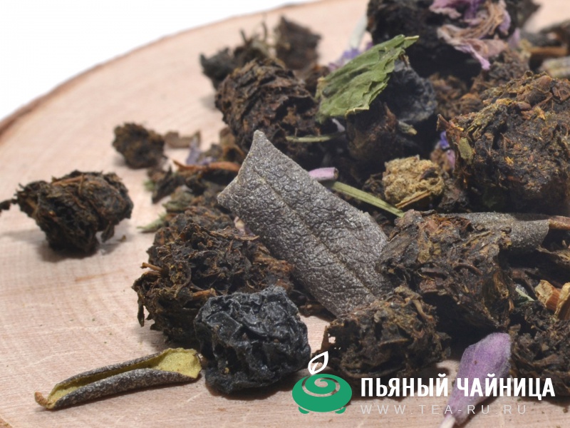 Иван-чай с цветами, саган-дайля, малиной, вишней, черноплодкой и крапивой